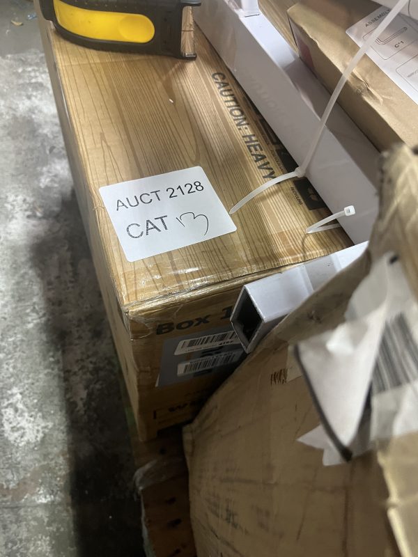 AUCT 2128 CAT 13 - Image 2