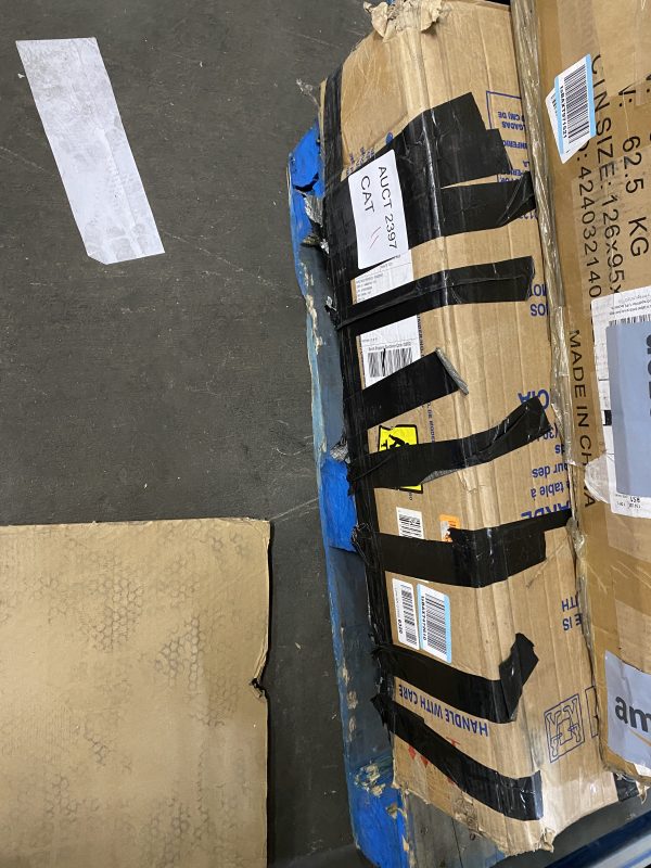 AUCT 2397 CAT 11 - Image 2