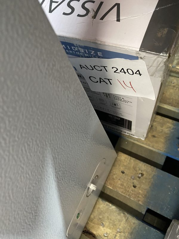 AUCT 2404 CAT 14 - Image 2