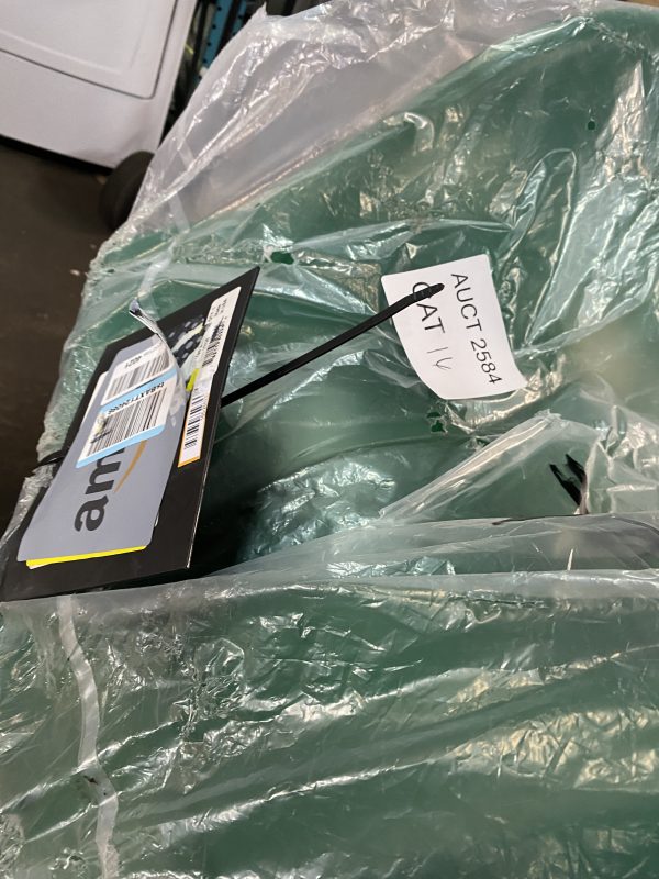 AUCT 2584 CAT 16 - Image 2