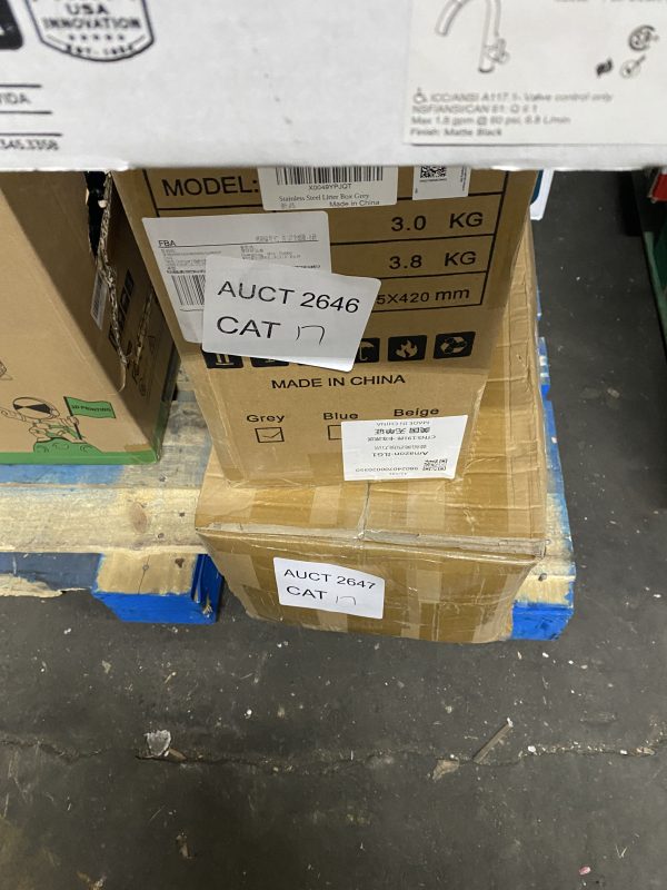 AUCT 2646 CAT 17 - Image 2