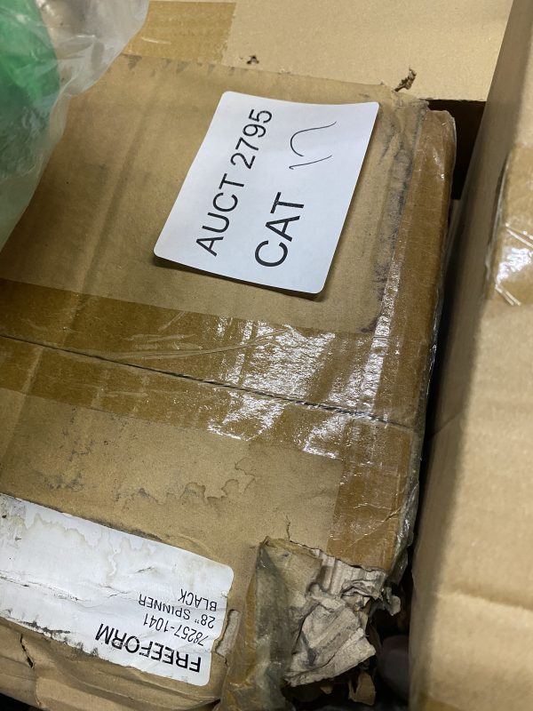 AUCT 2795 CAT 17 - Image 2