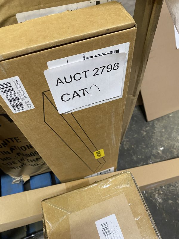 AUCT 2798 CAT 17 - Image 2