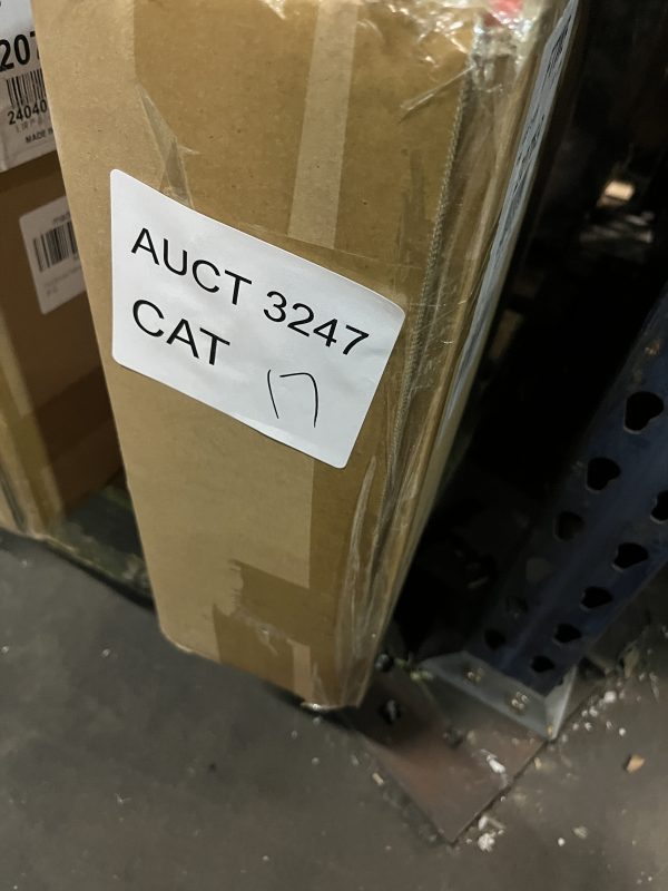AUCT 3247 CAT 17 - Image 2