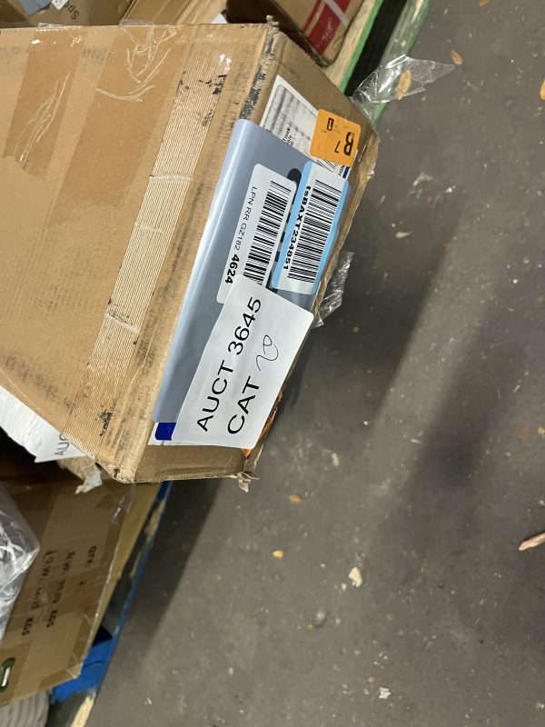 AUCT 3645 CAT 20 - Image 2