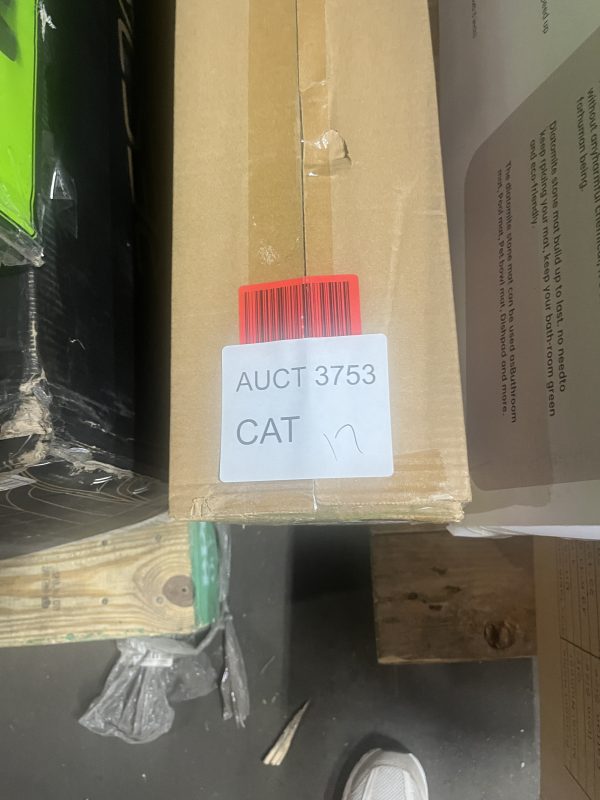 AUCT 3753 CAT 17 - Image 2