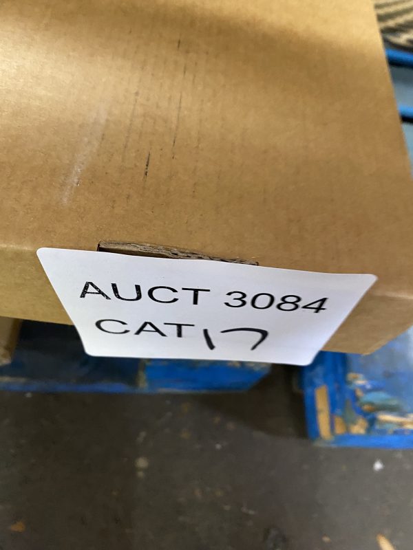 AUCT 3084 CAT 17 - Image 2