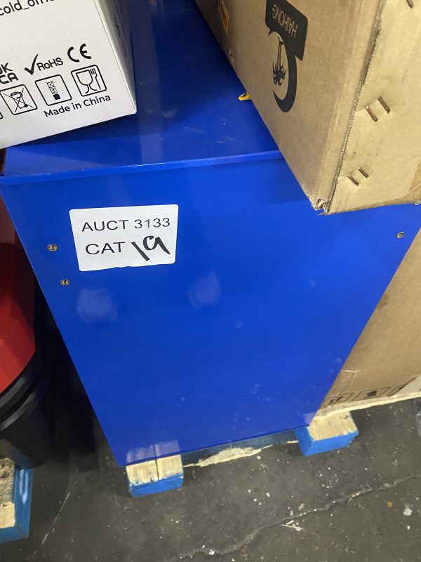AUCT 3133 CAT 19 - Image 2