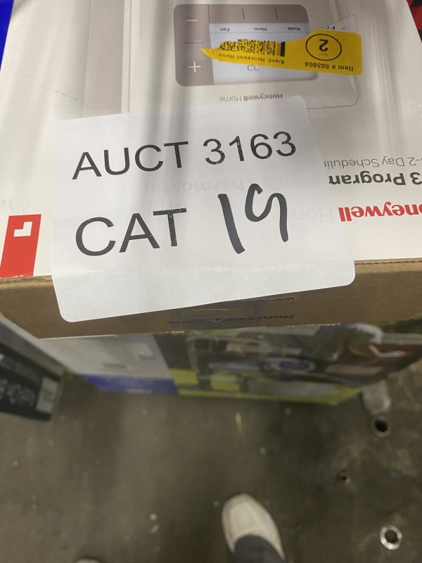 AUCT 3163 CAT 19 - Image 2