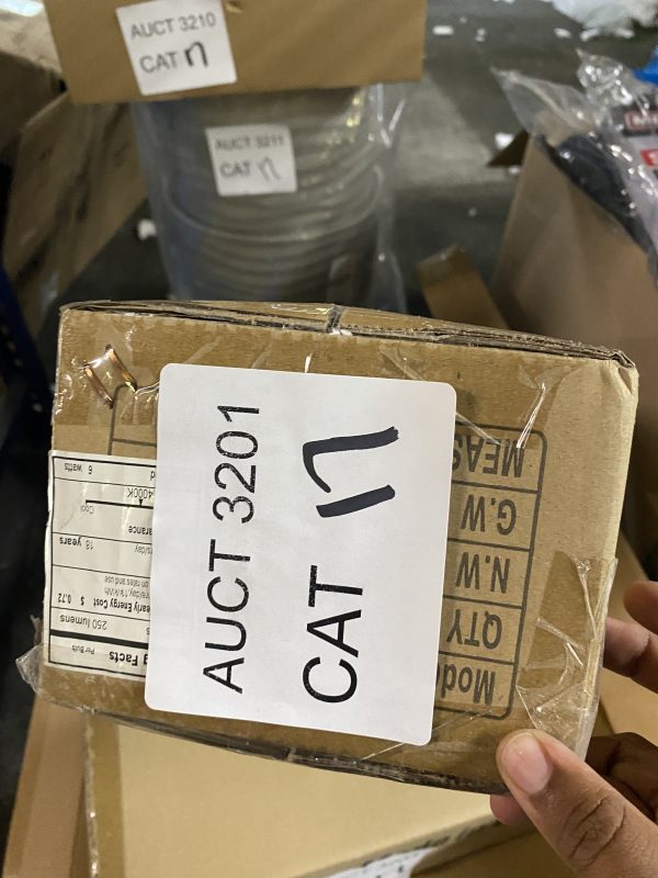 AUCT 3201 CAT 17 - Image 2