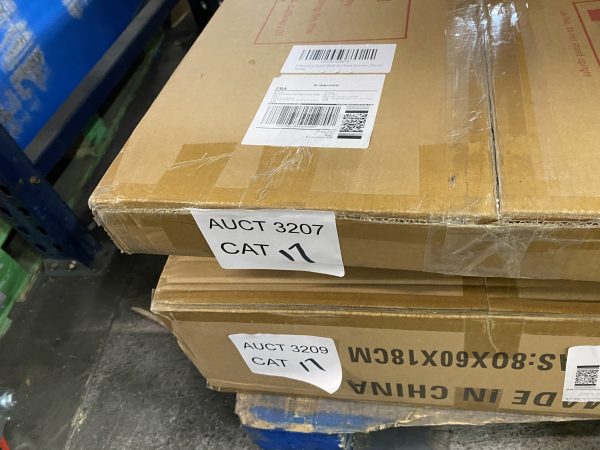 AUCT 3207 CAT 17 - Image 2
