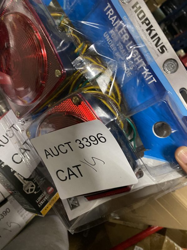 AUCT 3396 CAT 19 - Image 2