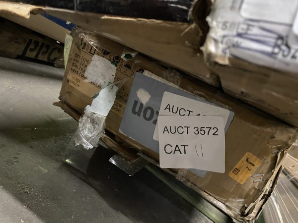 AUCT 3572 CAT 11 - Image 2
