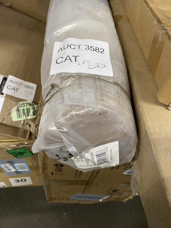 AUCT 3582 CAT 20 - Image 2