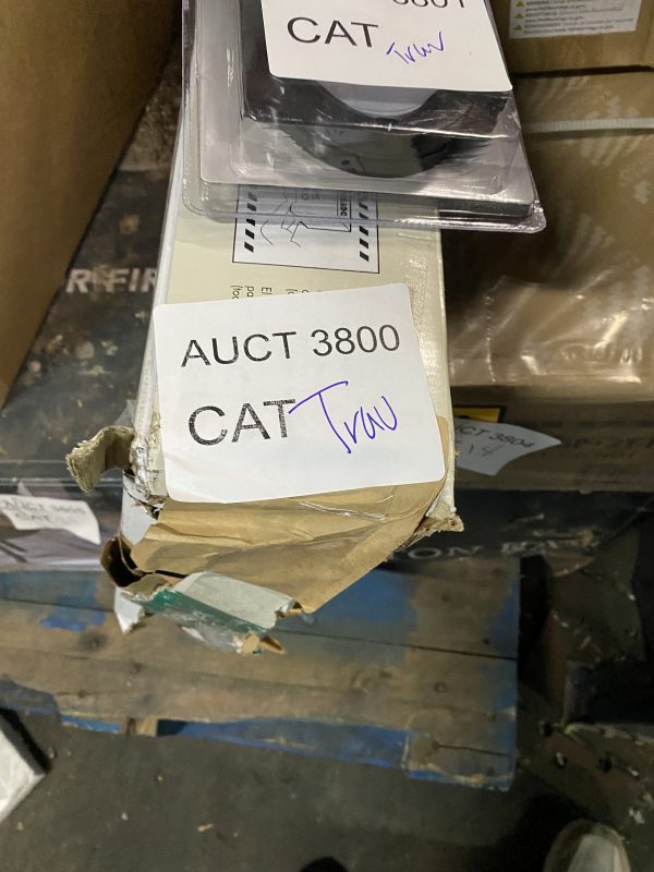 AUCT 3800 CAT TRAV - Image 2