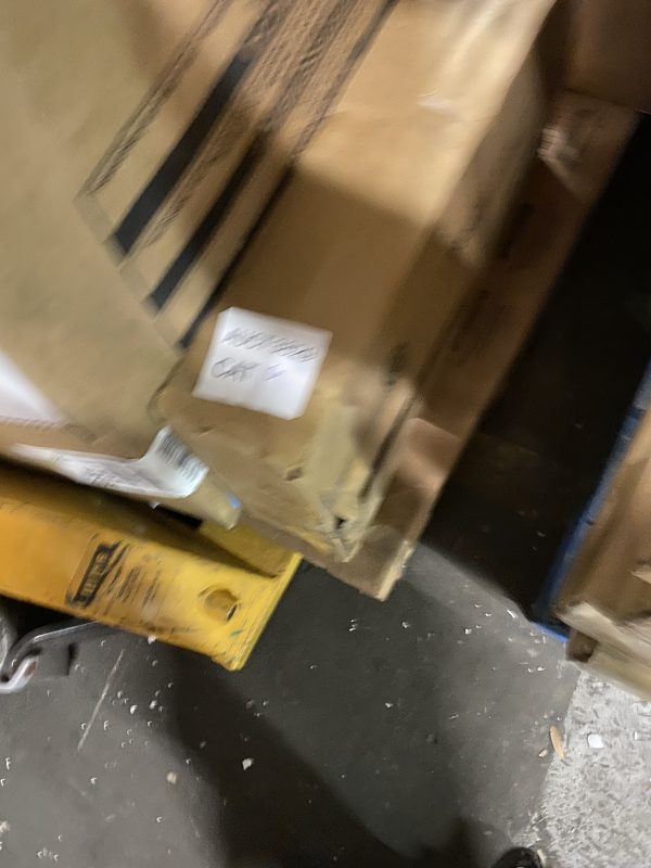AUCT 3829 CAT 19 - Image 2