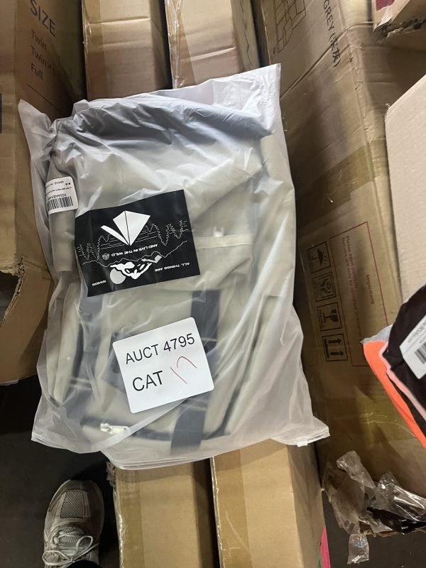 AUCT 4795 CAT 17 - Image 2