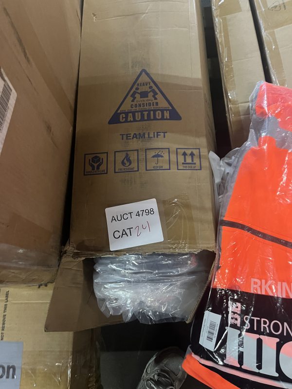 AUCT 4798 CAT 24 - Image 2