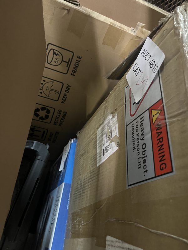 AUCT 4810 CAT 24 - Image 2