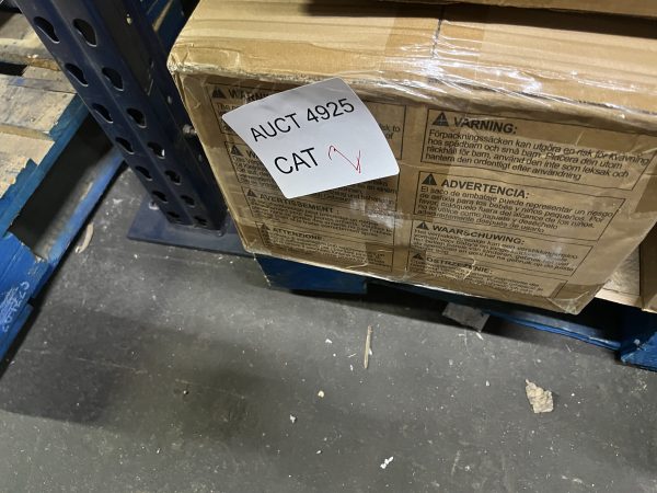 AUCT 4925 CAT 22 - Image 2