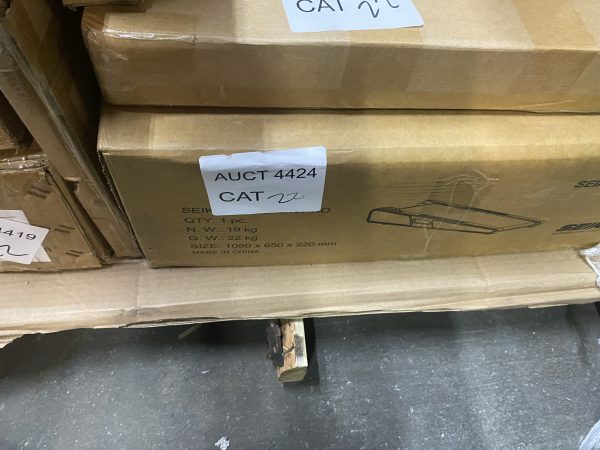 AUCT 4424 CAT 22 - Image 2