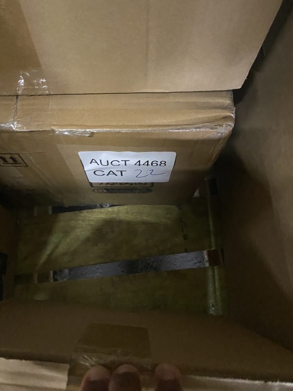 AUCT 4468 CAT 22 - Image 2