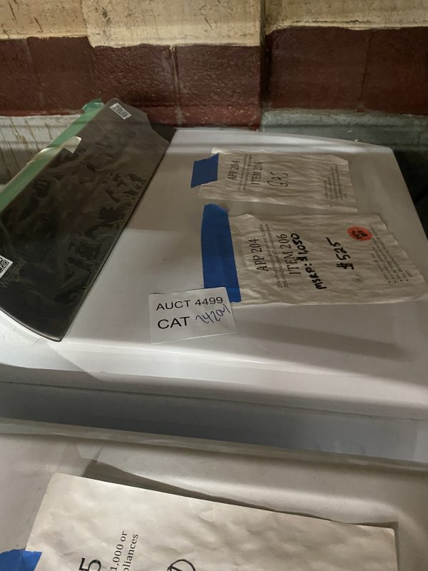 AUCT 4499 CAT 24204 - Image 2