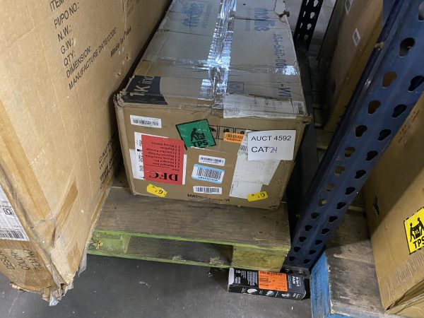 AUCT 4592 CAT 24 - Image 2