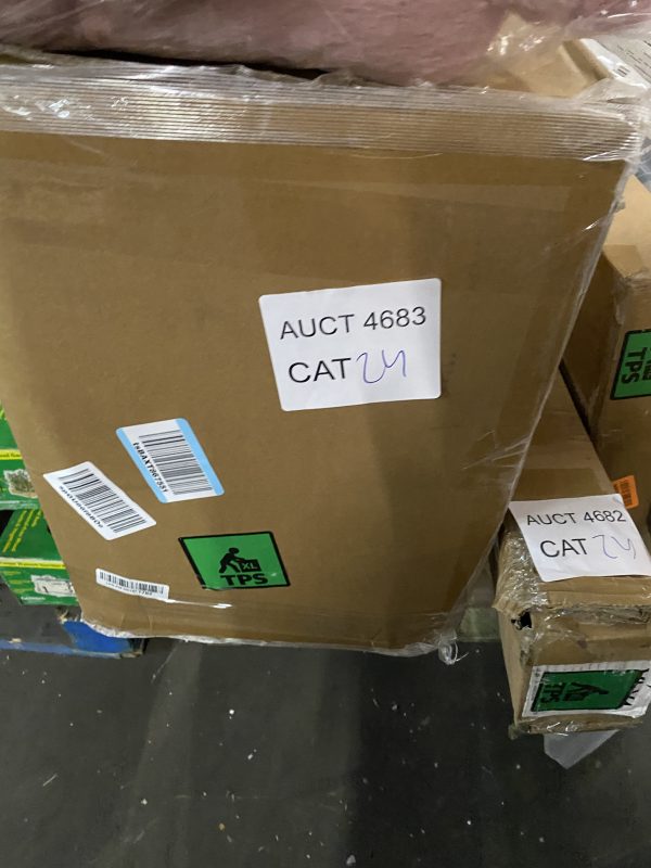 AUCT 4683 CAT 24 - Image 2