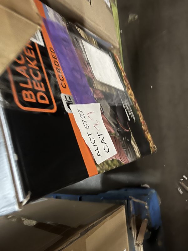 AUCT 5727 CAT 27 - Image 2