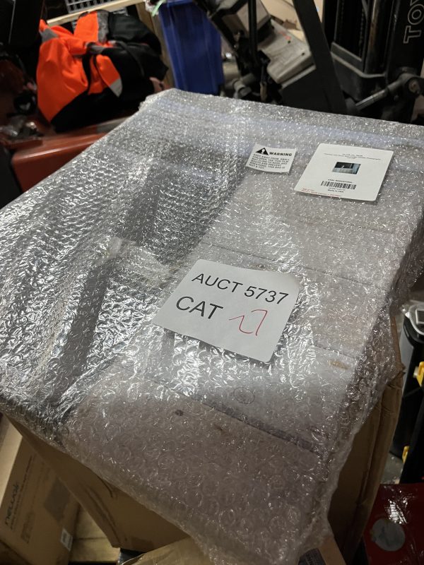 AUCT 5737 CAT 27 - Image 2