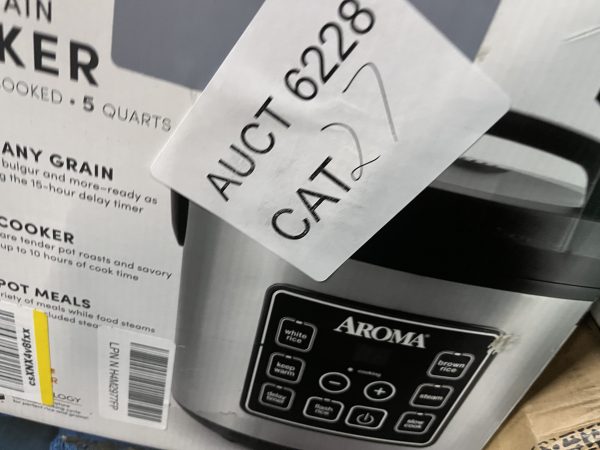 AUCT 6228 CAT 27 - Image 2