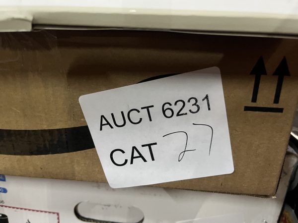 AUCT 6231 CAT 27 - Image 2