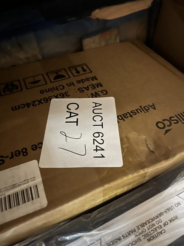 AUCT 6241 CAT 27 - Image 2