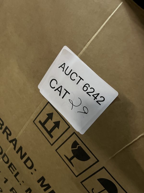 AUCT 6242 CAT 29 - Image 2
