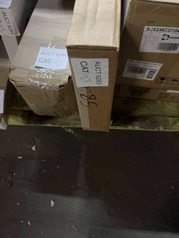 AUCT 6263 CAT 27 - Image 2