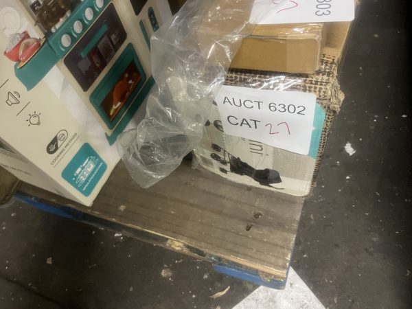 AUCT 6302 CAT 27 - Image 2