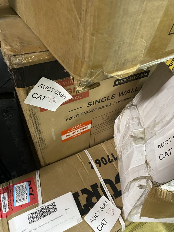AUCT 5568 CAT 28 - Image 2
