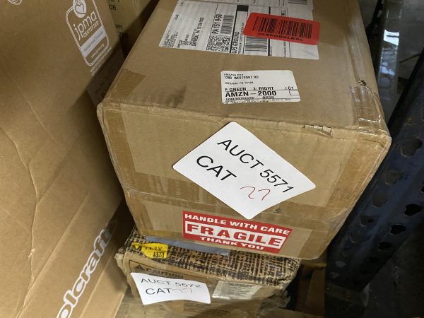 AUCT 5572 CAT 27 - Image 2