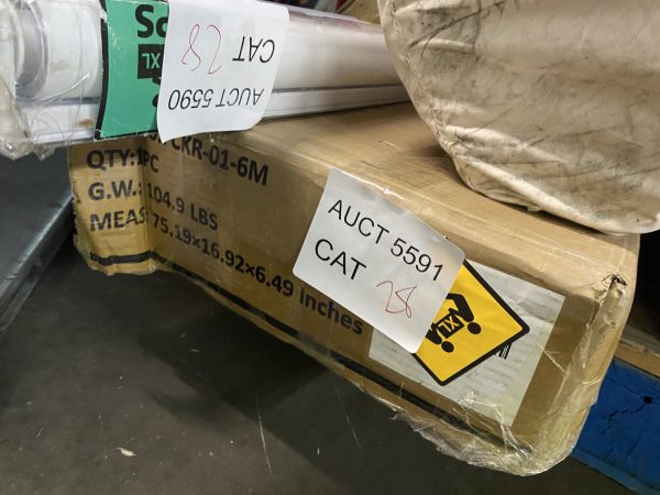 AUCT 5591 CAT 28 - Image 2