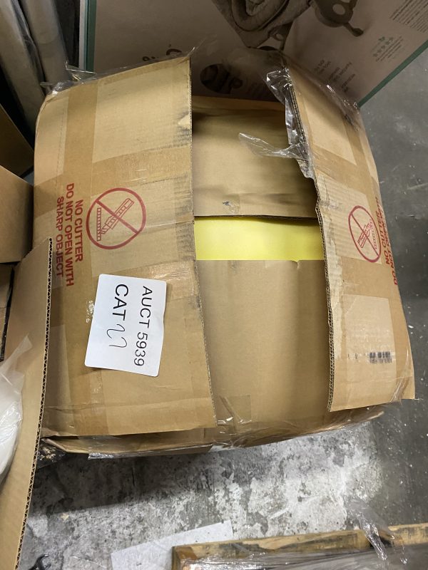 AUCT 5939 CAT 27 - Image 2