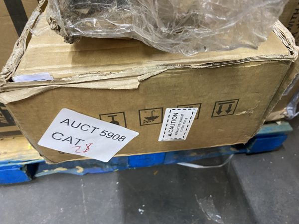 AUCT 5908 CAT 28 - Image 2