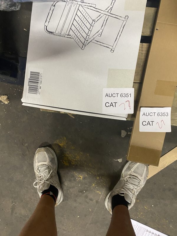 AUCT 6351 CAT 27 - Image 2