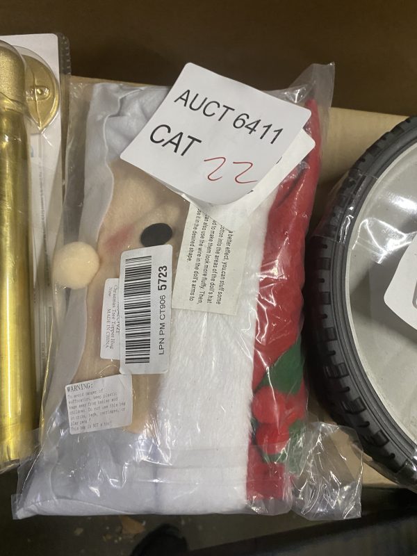 AUCT 6411 CAT 22 - Image 2