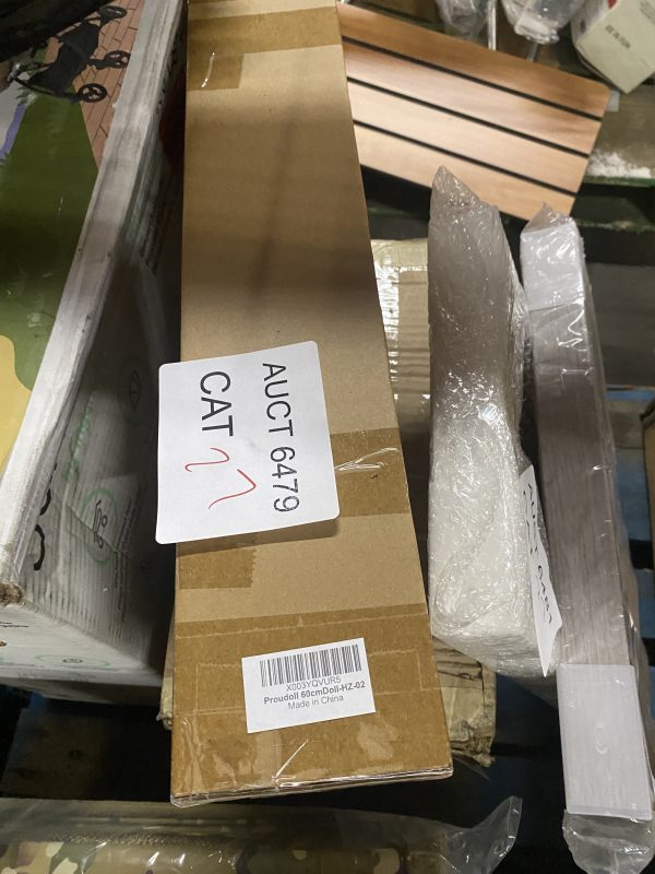 AUCT 6479 CAT 27 - Image 2
