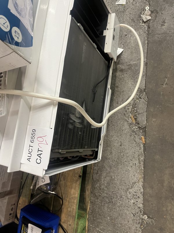 AUCT 6559 CAT 29 - Image 2