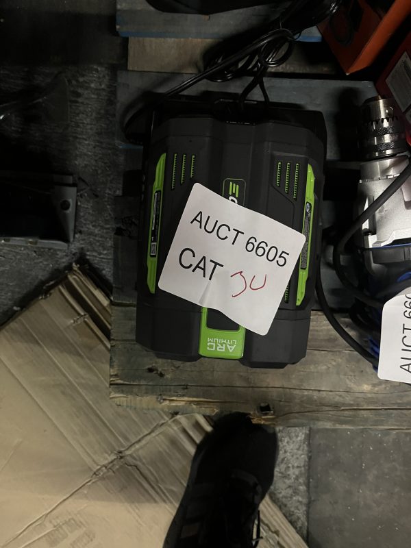 AUCT 6605 CAT 30 - Image 2