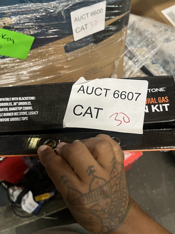 AUCT 6607 CAT 30 - Image 2