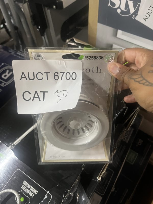AUCT 6700 CAT 30 - Image 2