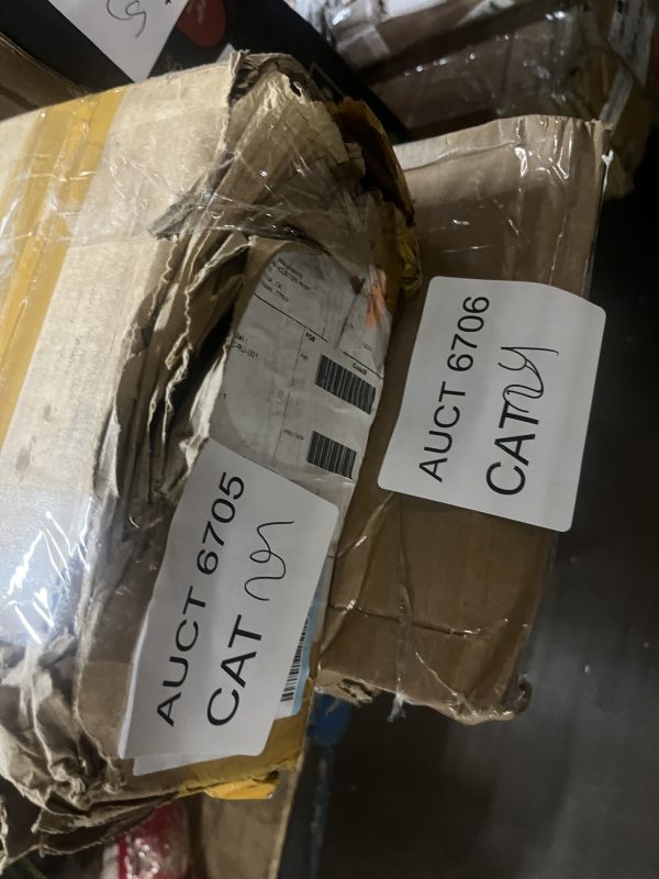 AUCT 6705 CAT 29 - Image 2